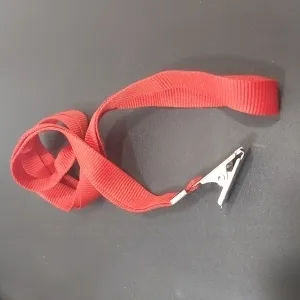 Cordo Liso com clips modelo jacar para crach - VERMELHO